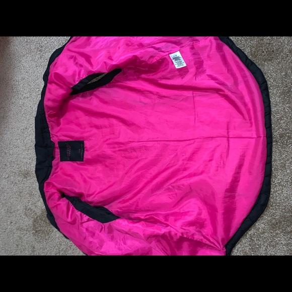 Aeropostale Black Vest - Picture 3 of 4